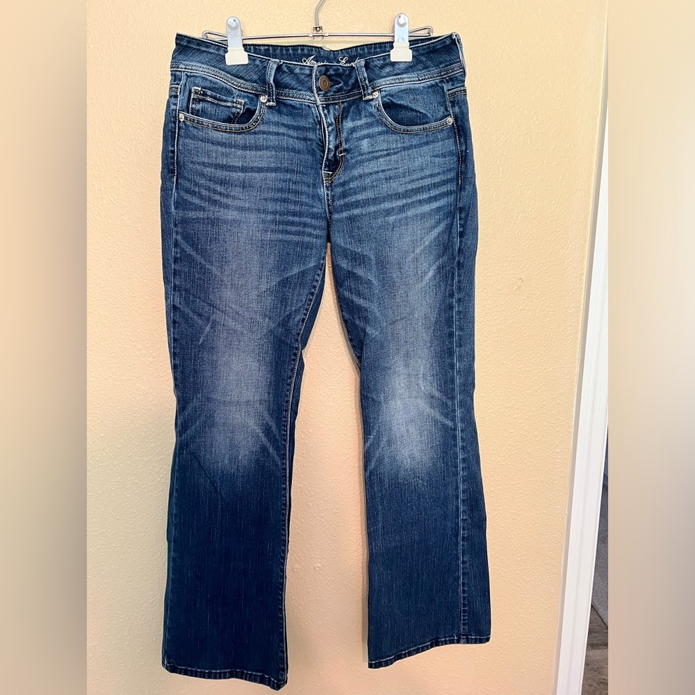 American Eagle boot cut jean size 8